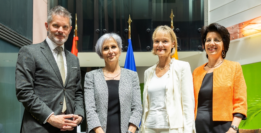 Gruppenfoto Karussell