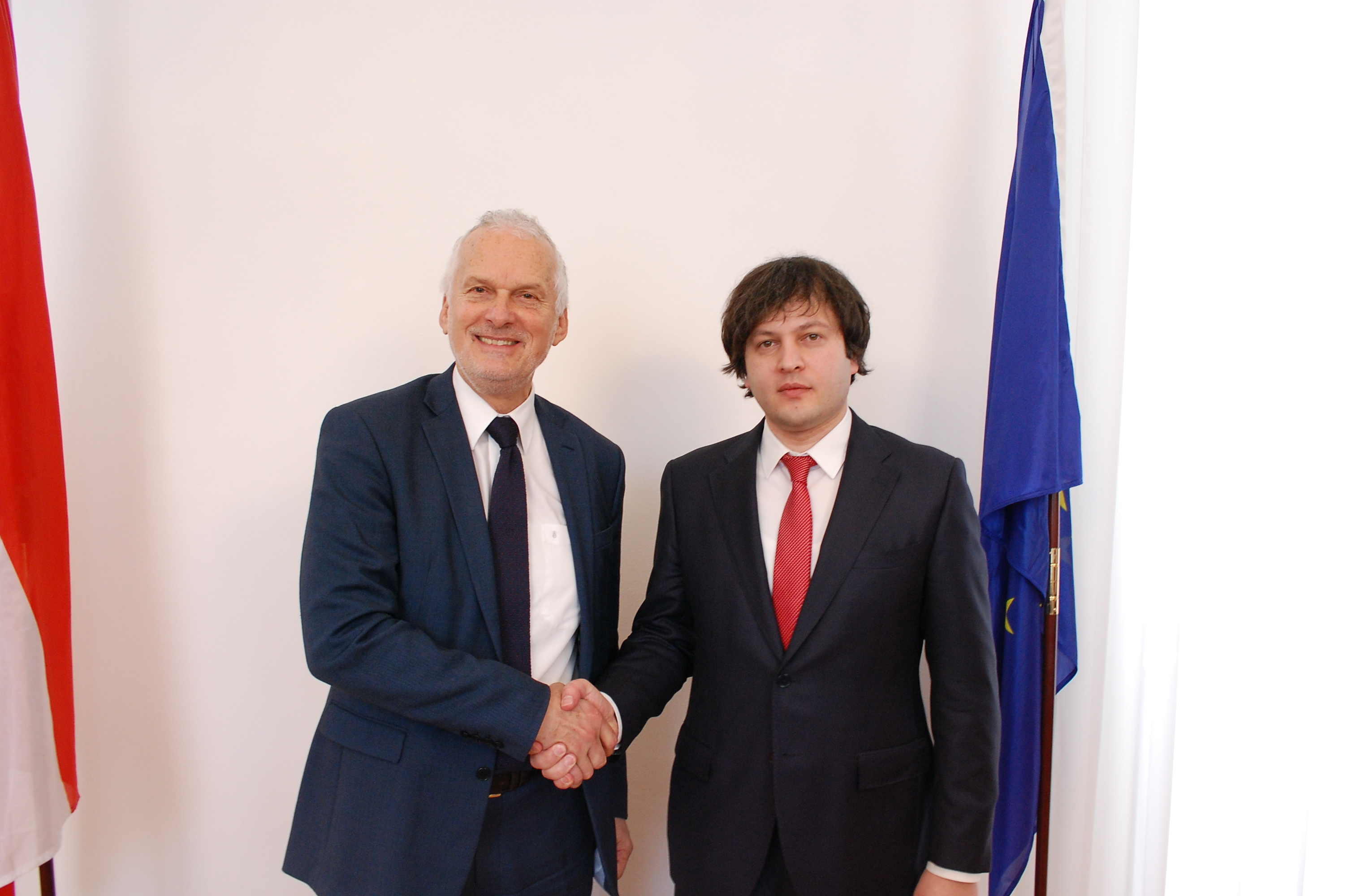Josef Moser mit dem georgischen Parlamentspräsidenten.JPG